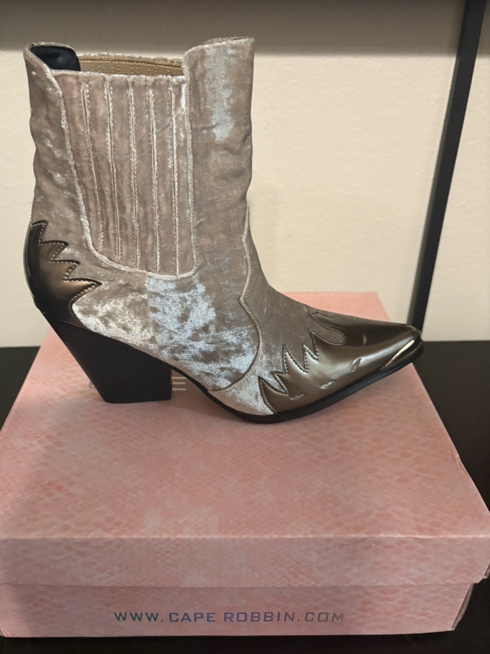 Cape Robbin Silver Velvet Western-Style Ankle Boots with Metallic Toe